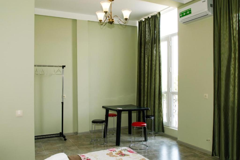 La Vie En Rose Hotel Kobuleti Kültér fotó